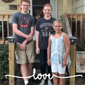 Meet your Posher, Lori